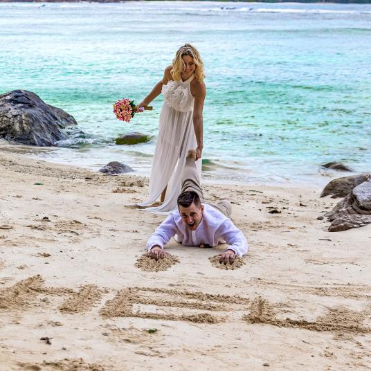 Seychelles wedding